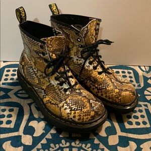 Unique Snakeskin Dr. Martens/Docs wedge boots